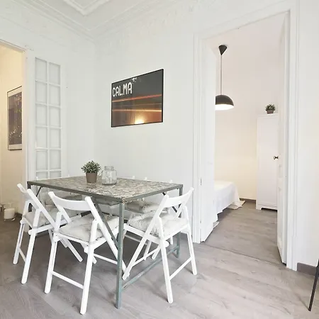 Apartment The White Flats Eixample Barcelona