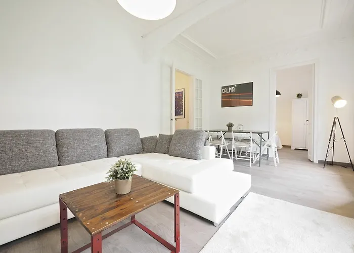 The White Flats Eixample Апартаменты *