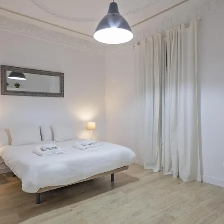 The White Flats Eixample * Barcelona