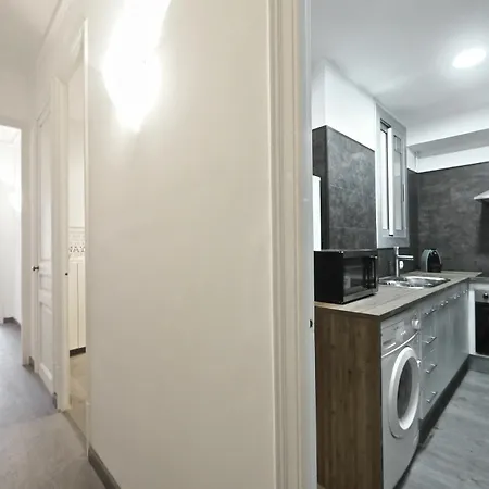 The White Flats Eixample * Barcelona